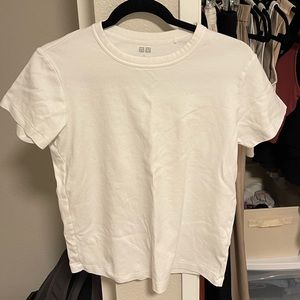 Uniqlo Women’s White Tee